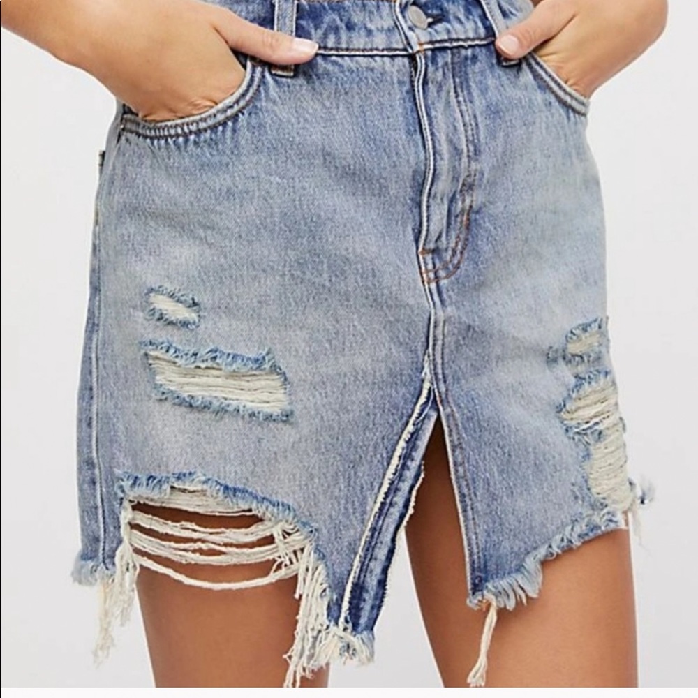 We the Free People Denim Relaxed Distressed Skirt 27/4 - Picture 8 of 8